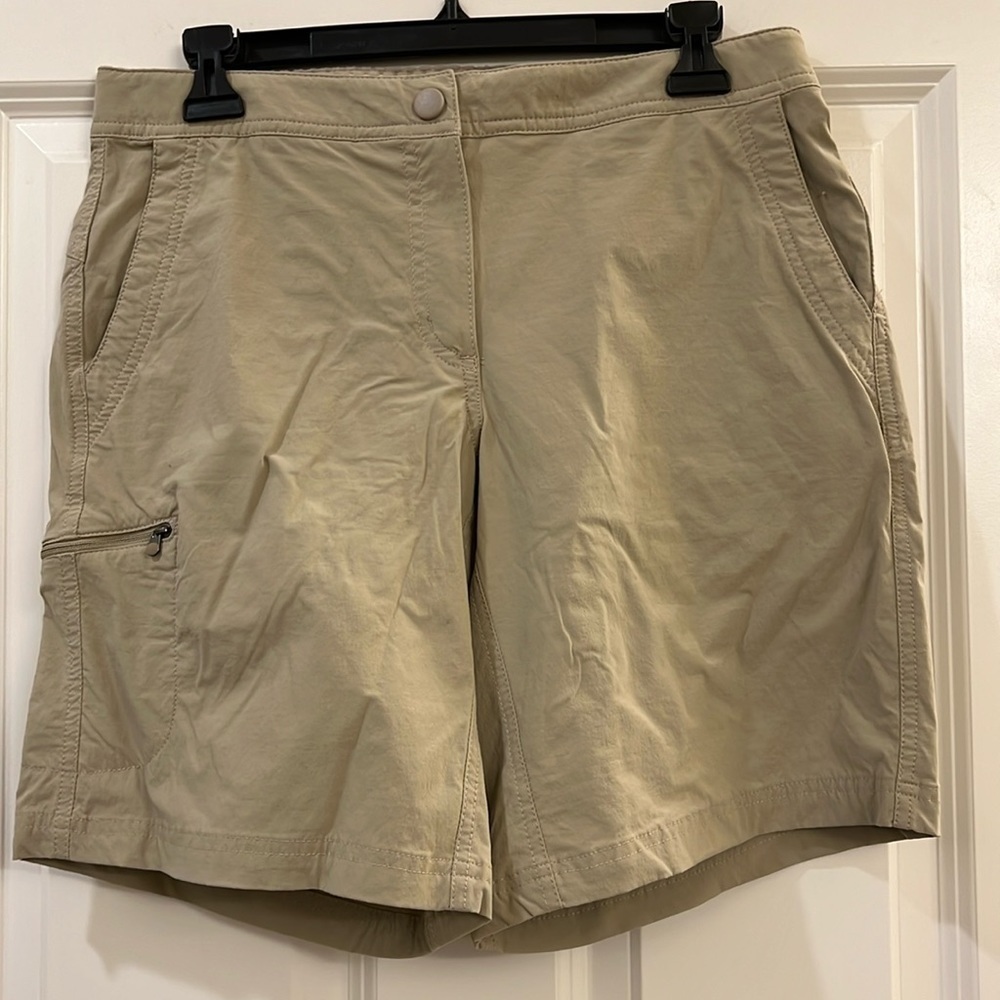 LL Bean ladies shorts